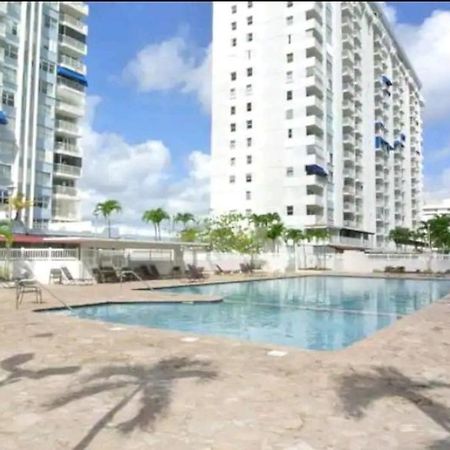 Beach Apartments At Marbella Del Caribe San Juan Exteriér fotografie